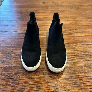 VINCE Suede Pull On Sneaker